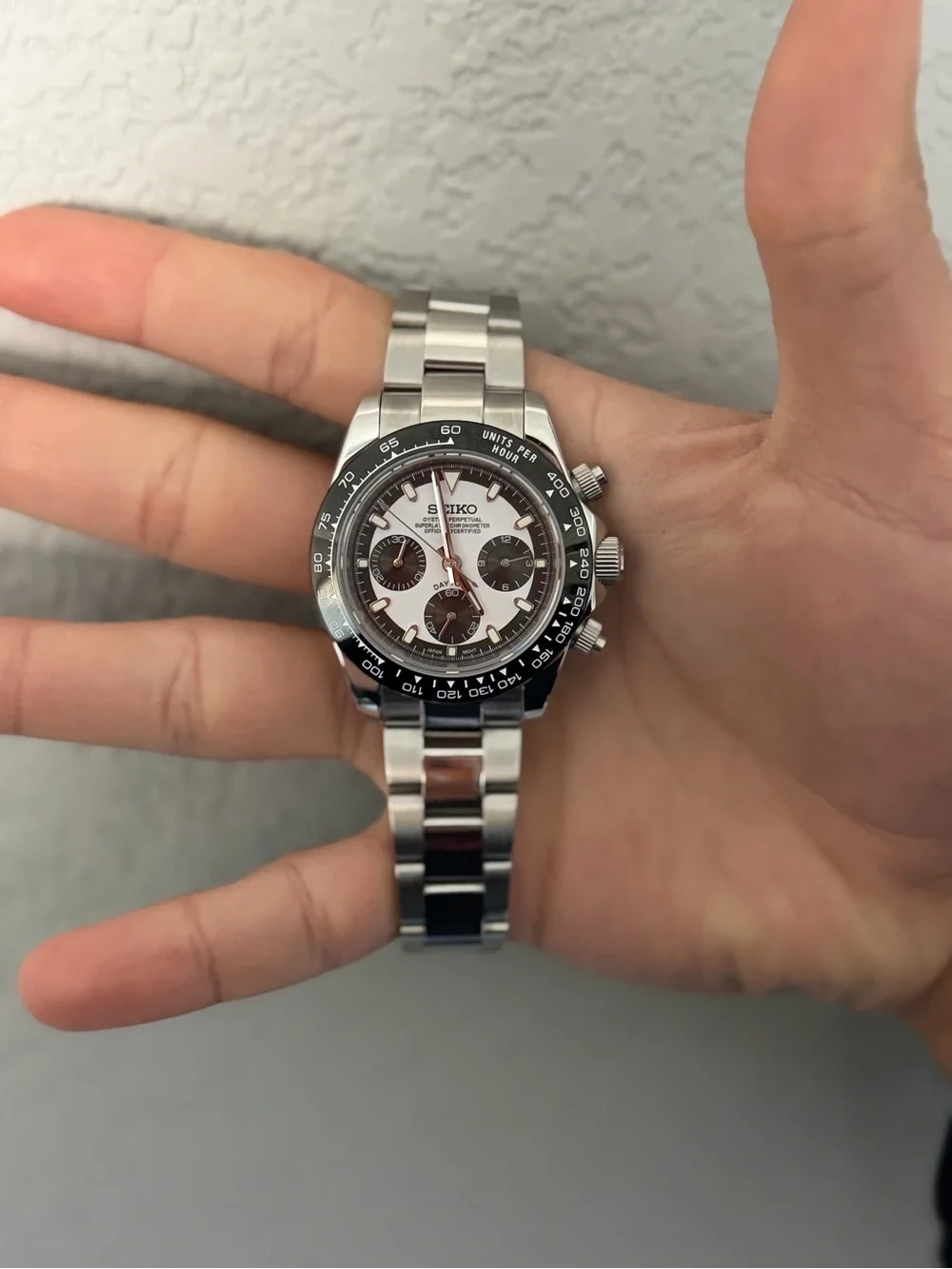 Seiko Mod: Reverse Ghost Daytona - Picture 7 of 11